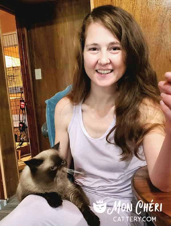 Carolyn Avila with her beloved Pueblo from Mon Chéri Cattery